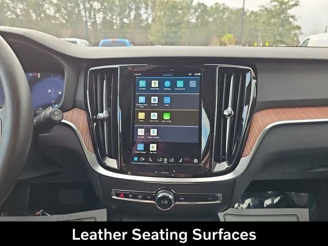 2025 Volvo V60 Cross Country B5 Plus