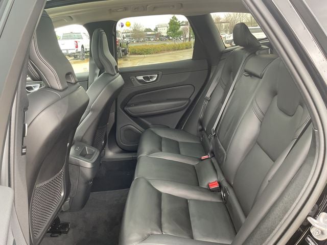 2025 Volvo XC60 B5 Core