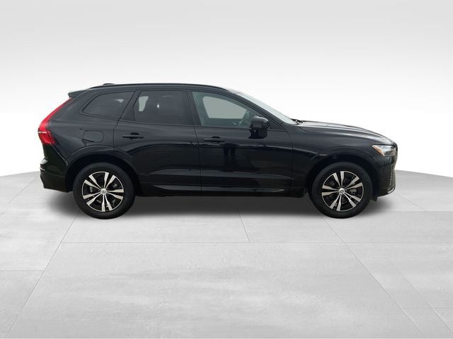 2025 Volvo XC60 B5 Core