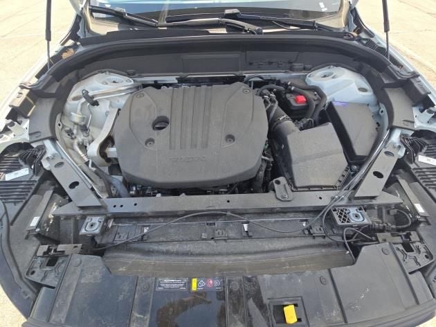 2025 Volvo XC60 B5 Core