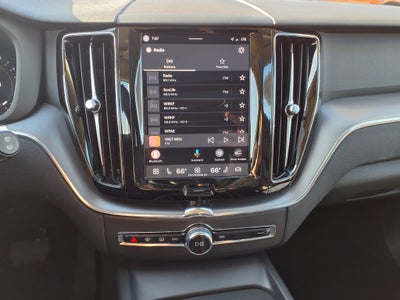 2025 Volvo XC60 B5 Core