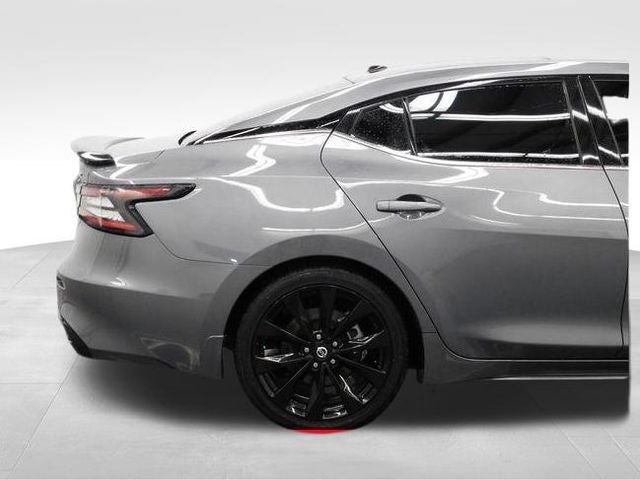 2022 Nissan Maxima SR