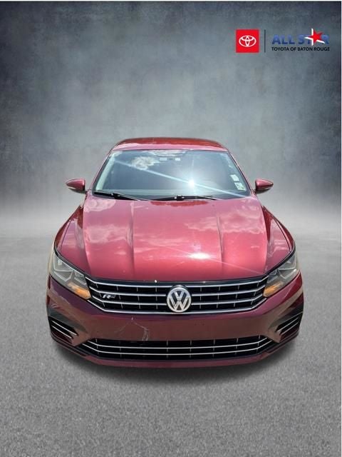 2017 Volkswagen Passat 1.8T R-Line