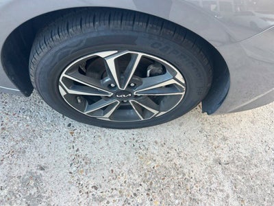 2024 Kia Forte LXS