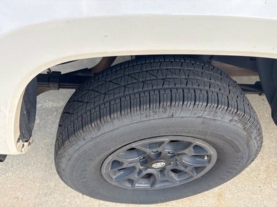 2020 Toyota Tacoma SR5 V6
