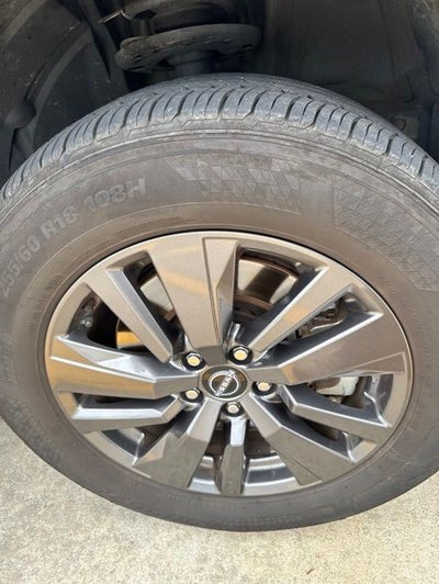 2023 Nissan Pathfinder S