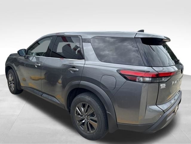 2023 Nissan Pathfinder S