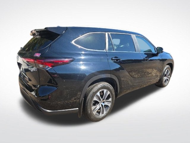 2024 Toyota Highlander Hybrid XLE