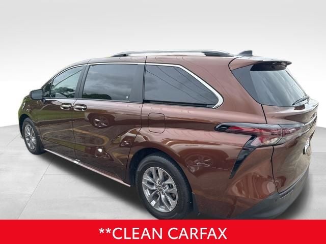 2024 Toyota Sienna XLE
