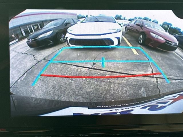 2024 Toyota Sienna XLE 8 Passenger