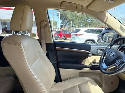 2019 Toyota Highlander Limited Platinum