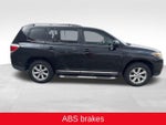 2013 Toyota Highlander SE