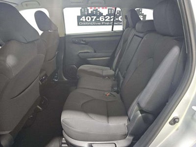 2021 Toyota Highlander LE