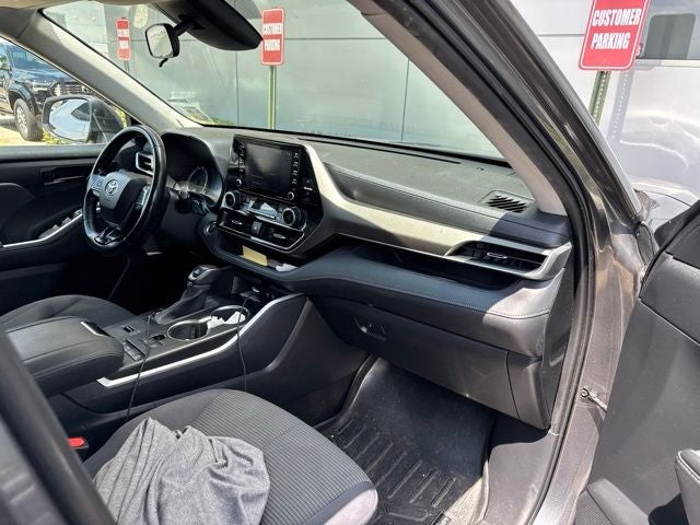 2020 Toyota Highlander L