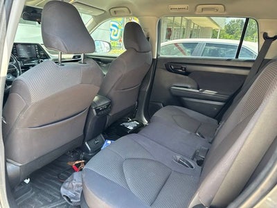 2020 Toyota Highlander L