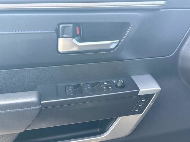 2025 Toyota Tundra Hybrid Platinum