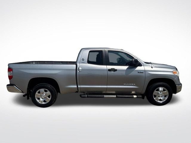 2015 Toyota Tundra SR5