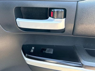 2015 Toyota Tundra SR5