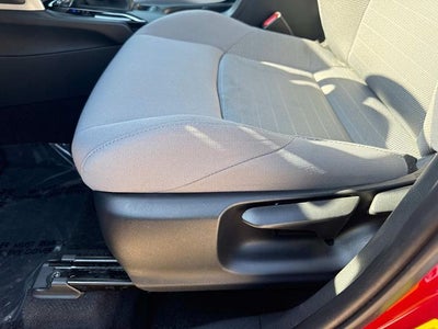 2024 Toyota Corolla Cross Hybrid SE