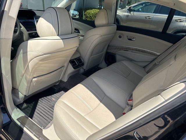 2018 Acura RLX Sport Hybrid Base w/Advance Package