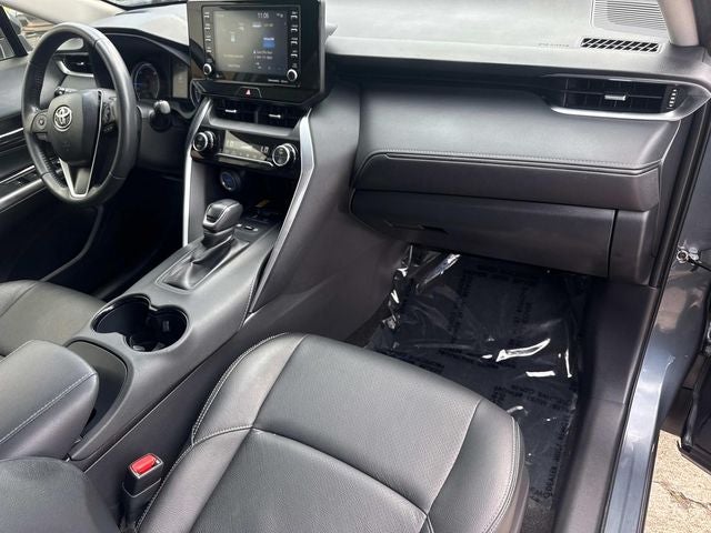 2022 Toyota Venza LE
