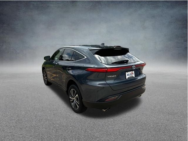 2022 Toyota Venza LE