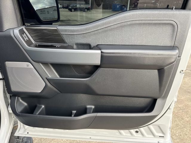 2024 Ford F-150 Lightning Lariat